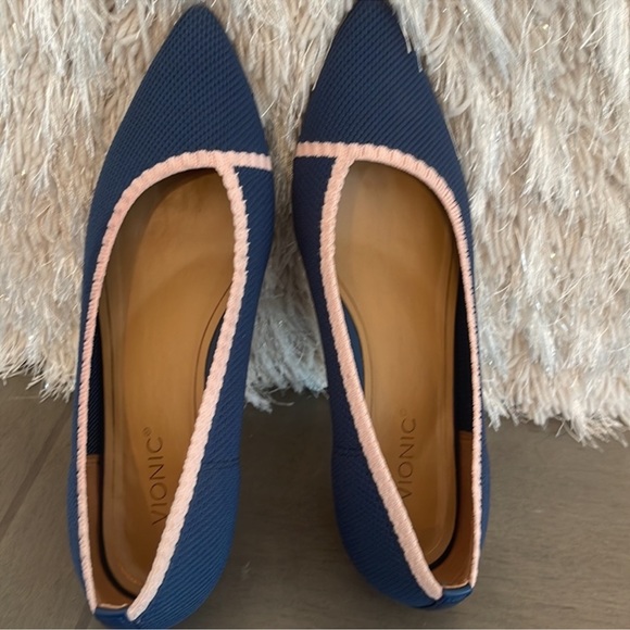 Women’s Dahlia Woven Knit Flat NWOT - Picture 5 of 10